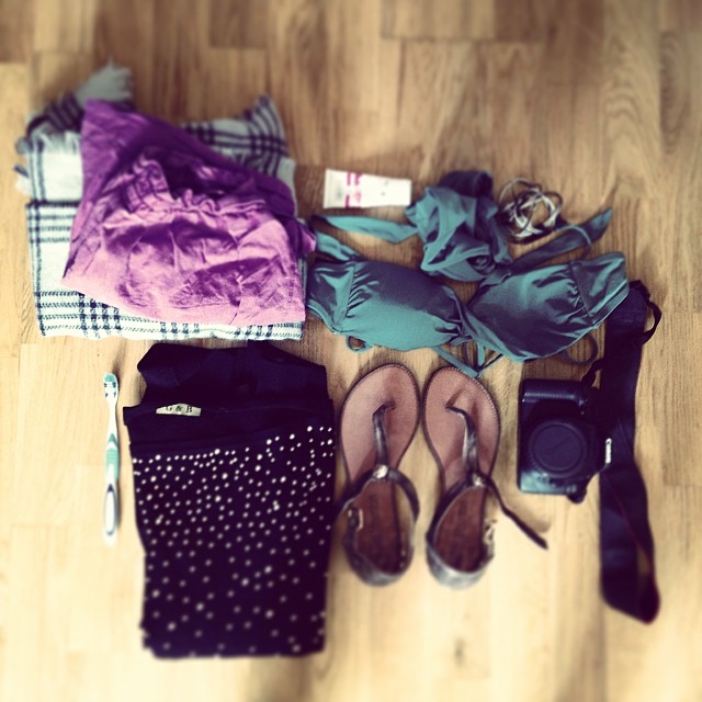 Packen. #travel #packing #colombia #newyork #toronto #bikini #instalove #ontheroad