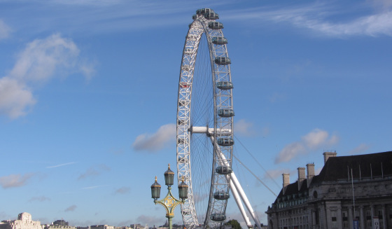 London Eye.