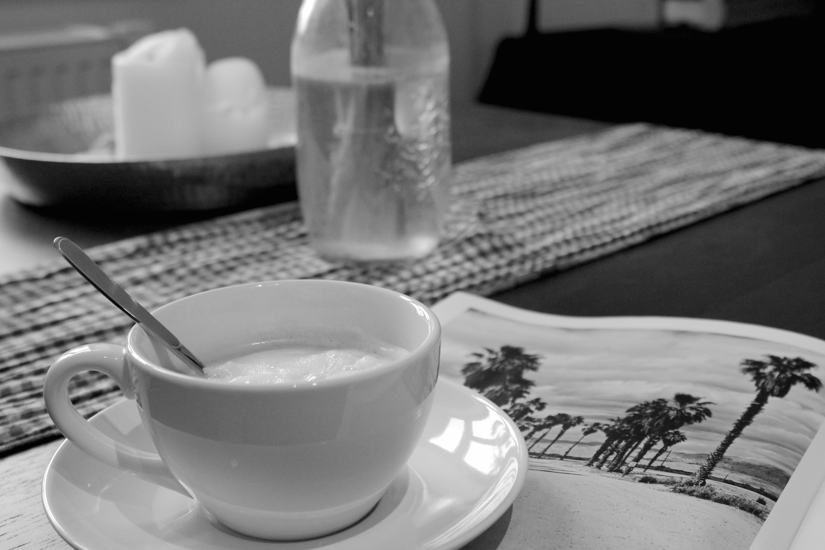 Ich krieg diesen verfluchten Schaum nicht hin. Ansonsten ist es bei mir morgens ganz gemütlich.